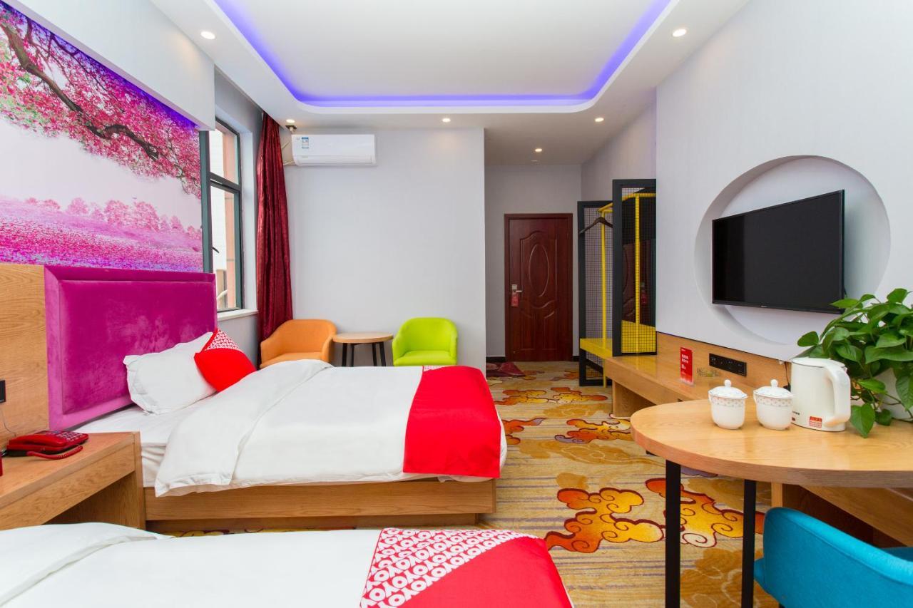 Kunming Mengda Holiday Hotel Exterior foto